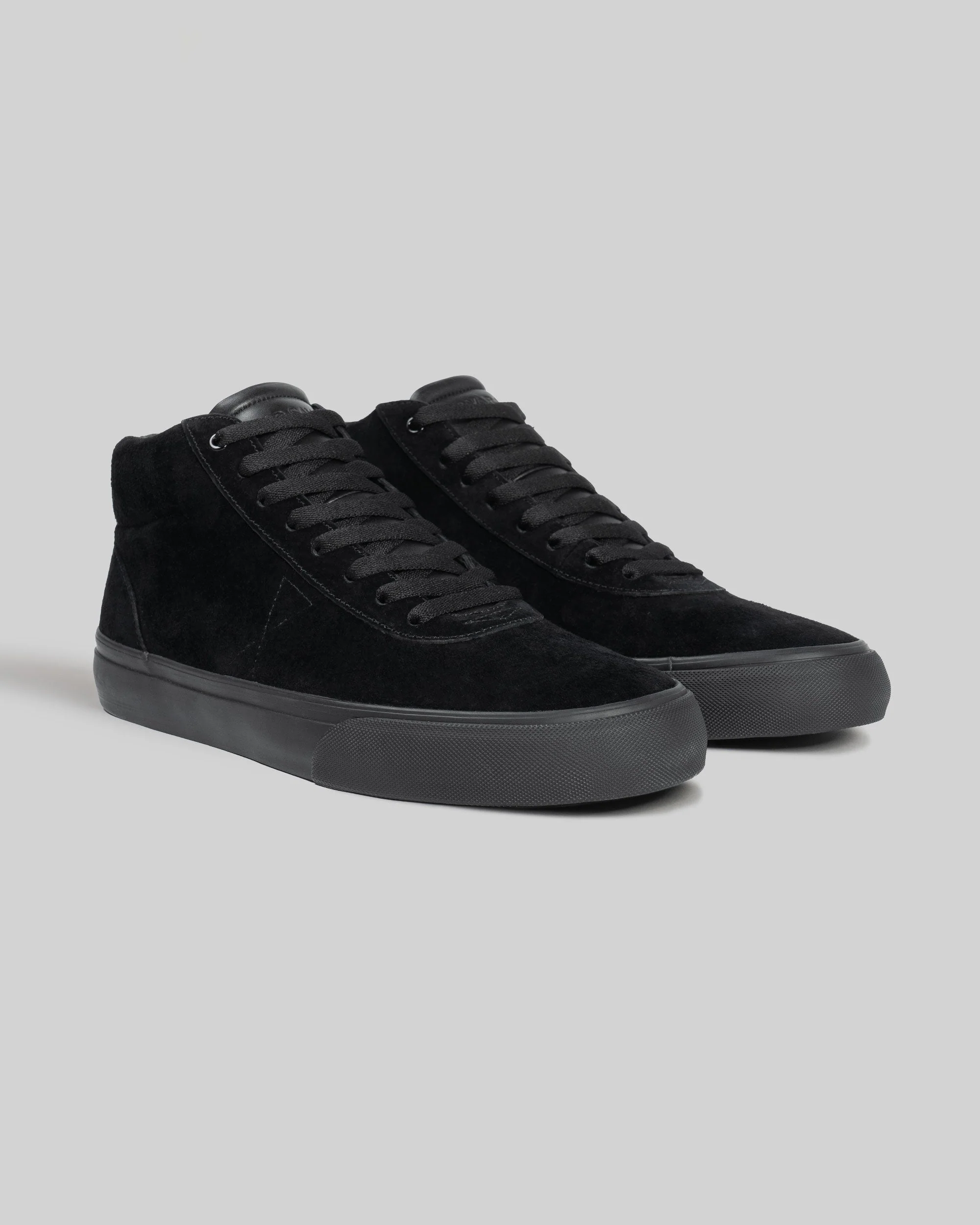 War Saw - Chapter Mid Shoes | Black Black (Suede) - Image 3