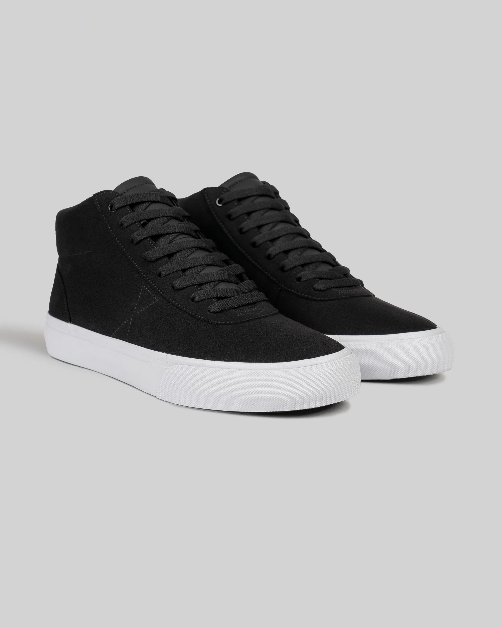 War Saw - Chapter Mid Shoes | Black White (Synthetic) - Image 3