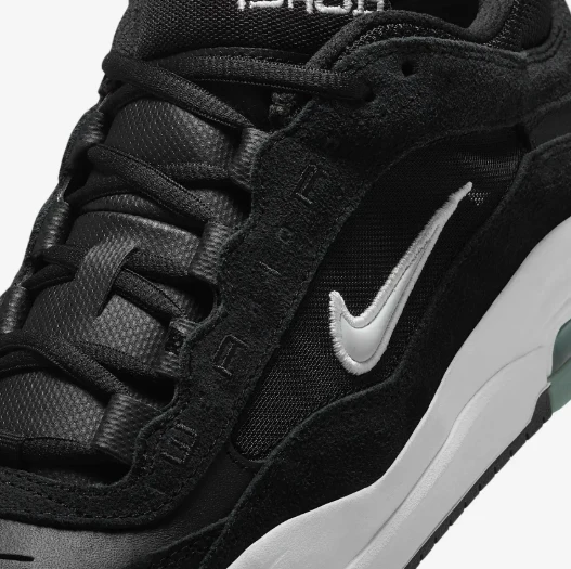 Nike SB - Air Max Ishod Shoes | Black White - Image 7