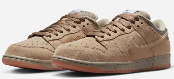 Nike SB - Dunk Low Pro B Shoes | Parachute Gum - Image 3