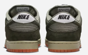 Nike SB - Dunk Low Pro B Shoes | Sequoia Army - Image 5