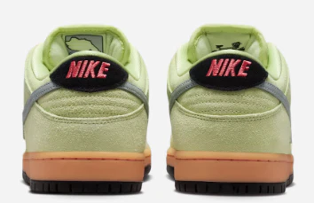 Nike SB - Dunk Low Pro Premium Shoes | Liquid Lime (Verdugo) - Image 5