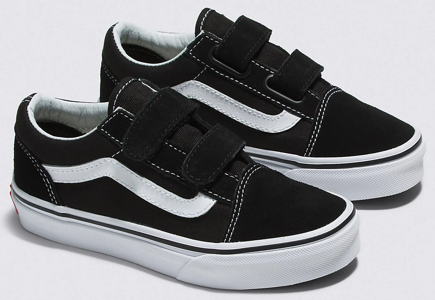 Vans - Kids Old Skool V Shoes | Black White - Image 2